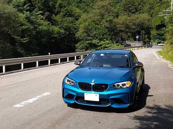 【MY FAVORITE オートバックスグループで働くスタッフの愛車自慢】BMW M2 2016年式