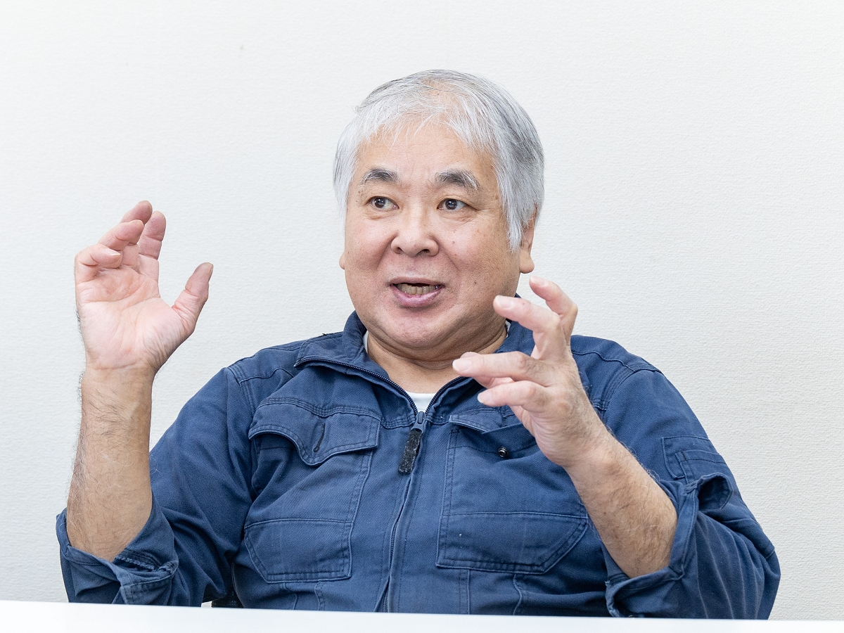 ▲メインメカニックの甲斐一誠氏。