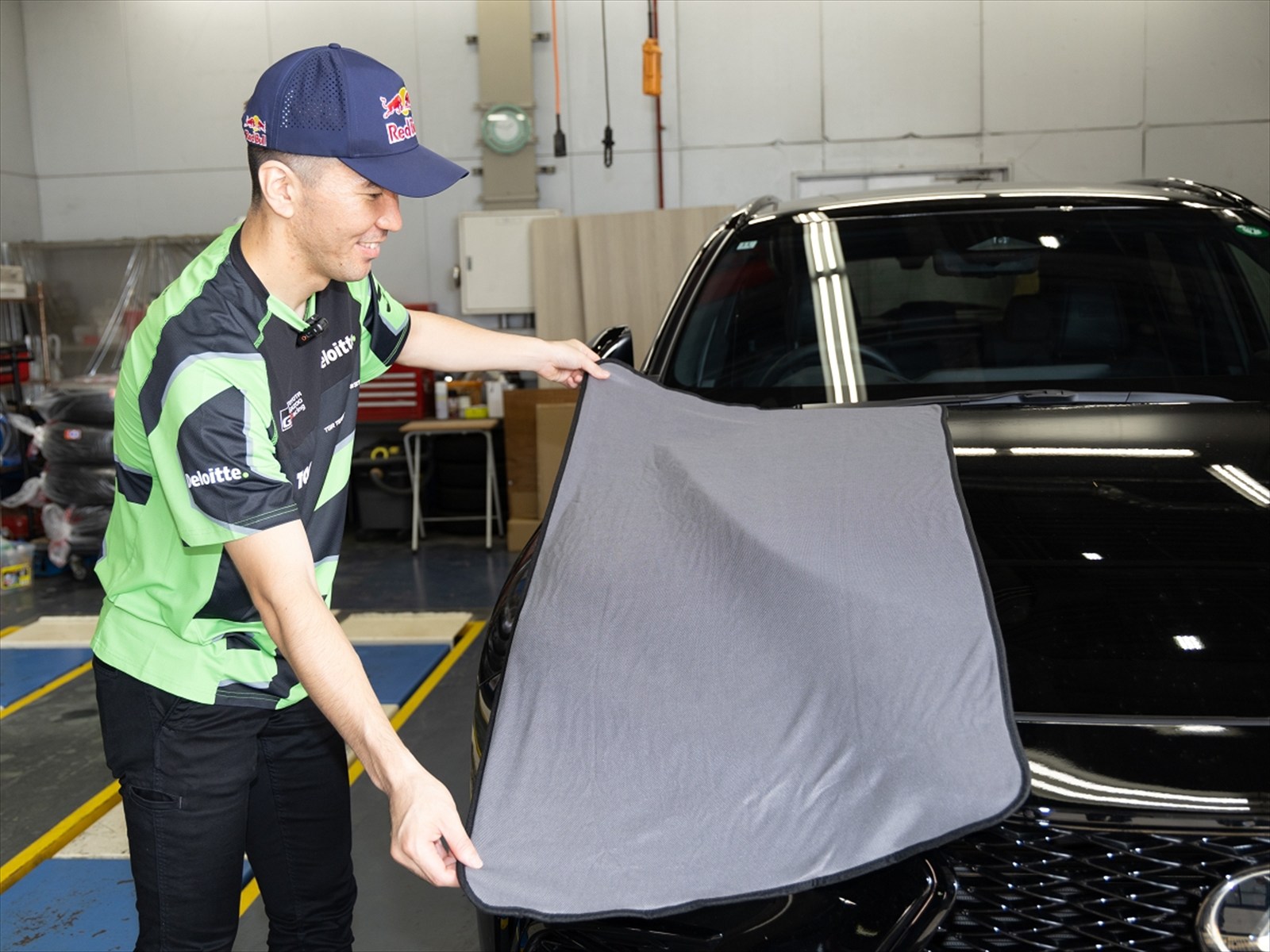 ▲面積の大きさがもたらす効率のよさに、すっかり感心した様子