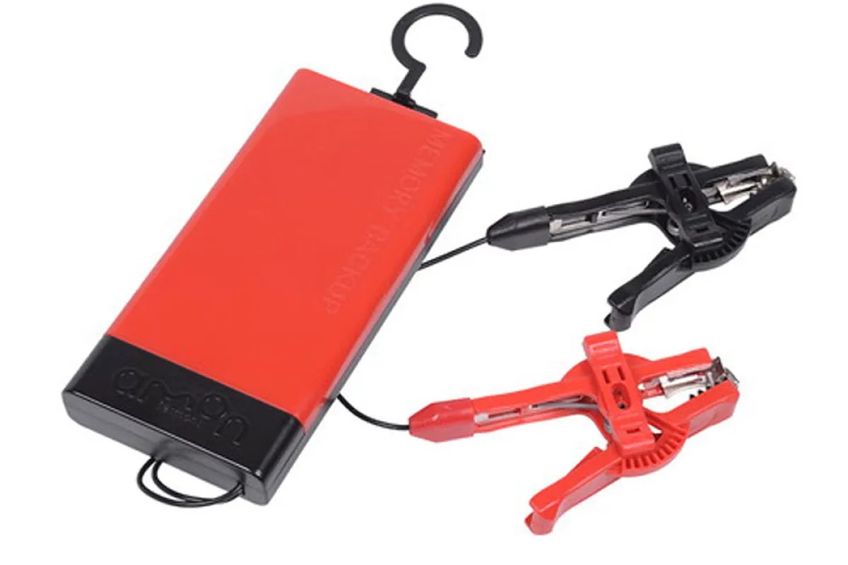 ▲メモリーバックアップの一例「amon エーモン メモリーバックアップ 8864 」