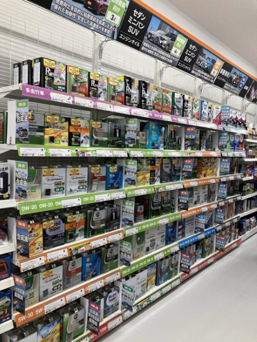 ▲3Lから0.5L刻みで量り売りを実施。オイルのグレードも複数から選べる
