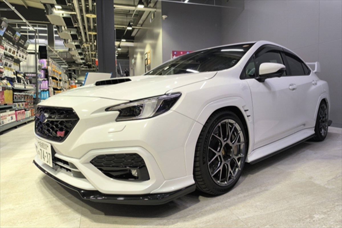 ▲デモカーのWRX S4のシステムを体験して「いい音」を追求してみよう