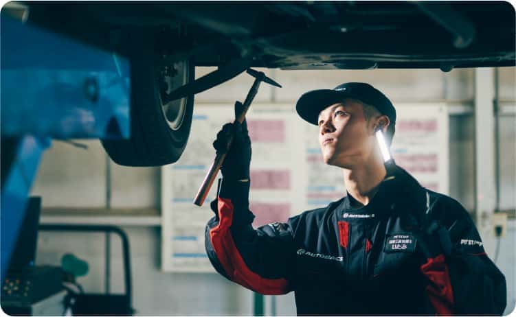 自店舗でできるから納得・安心先進安全自動車へも対応 全国400店以上の車検指定工場