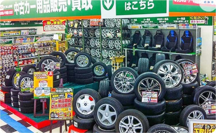 愛車のカー用品をリサイクル中古品やアウトレット品を多数取り揃え 中古カー用品買取・販売