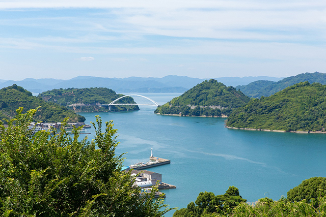 7つの島、5つの街を堪能できる「とびしま海道」